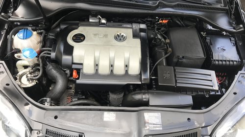 Injectoare VW Golf 5 motor BLS 1.9 TDI - 0381