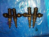 Injectoare vw passat b6 2.0 tdi bmp 140 cai cod 038130073bq