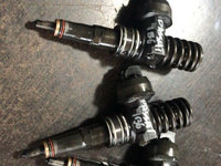 Injectoare VW Passat B6 / Golf 5 / Touran / Audi A3 BLS 1.9 cod 038130073bn