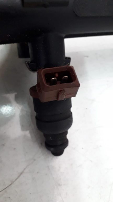 Injectoare VW Skoda Seat 1.4 mpi 0479060