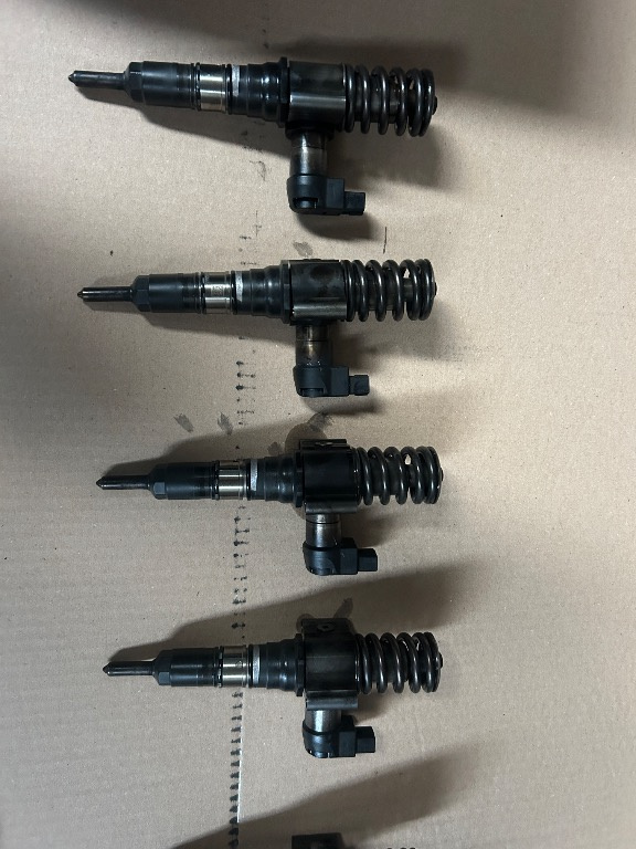 Retur injectoare pentru mazda 6 2.0 diesel RF7J sh de vanzare cu
