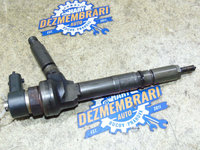 Injector 0445110175 pentru Opel Astra H 1.7CDTI