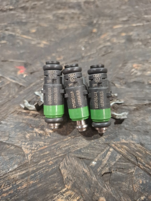 Injector 1.2HTP Skoda Fabia/Polo 9N 03E906031 - imagine 1