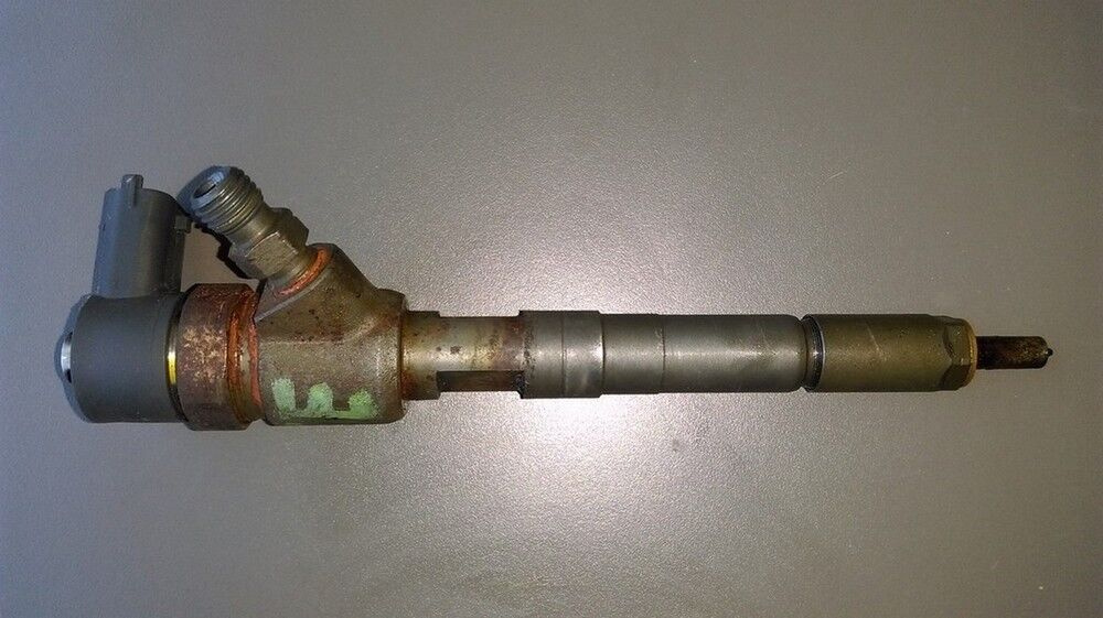 Injector 1.3 Cdti A13DTE Opel Astra J, Corsa D, Meriva B BOSCH 0445110326