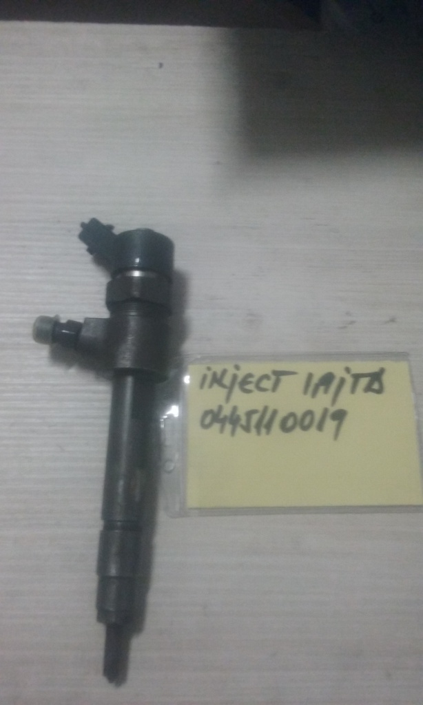 Injector 1.9 jtd cod Bosch 0445110019 INJECTOR 80 / 86 CAI