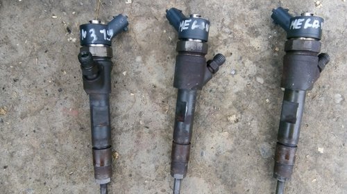 Injector 1.9dci, 0445110328