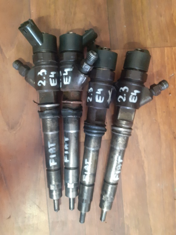 Injector 2.3JTD e4 fiat ducato/iveco cod 0445110273