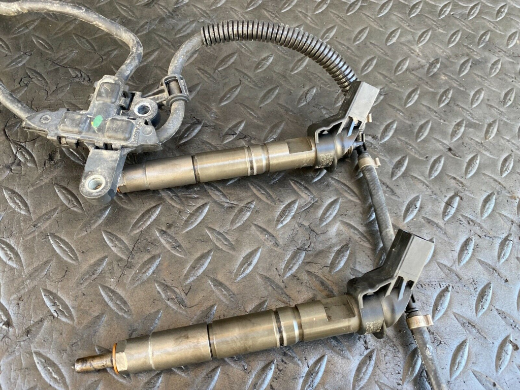 Injector 3.0 CDI ,C,E,G,M,R,S Klasse Sprinter Viano Vito Jeep Grand Cherokee A6420701987