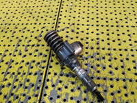 Injector Audi A3 (8P): 2003-2012 2.0 TDI 0414720404