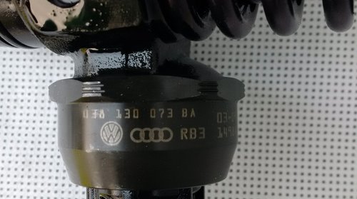 Injector Audi A4 2004