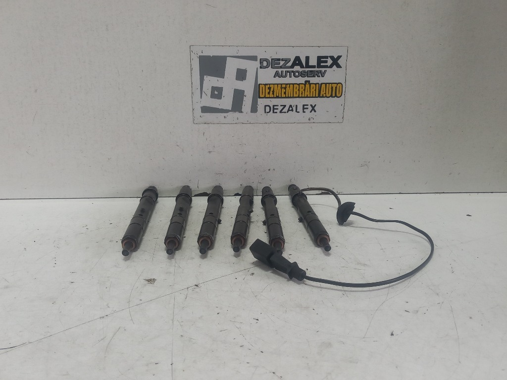 Injector Audi A4 B6 A6 2.5 TDI cod 059130201G 0432133786