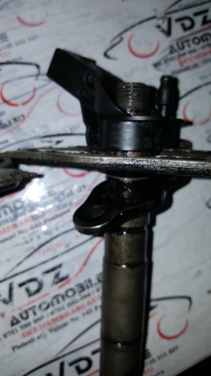 Injector Audi A6 3.0 2002 cod motor ADT
