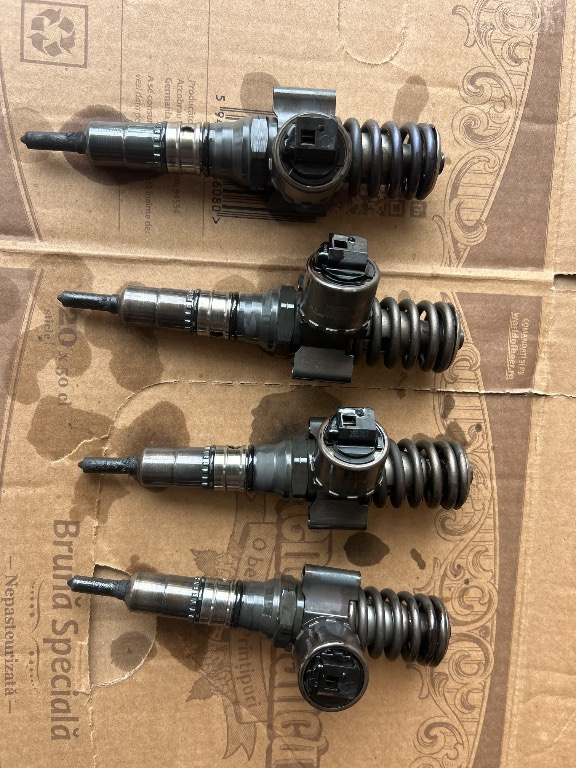 Retur injectoare pentru mazda 6 2.0 diesel RF7J sh de vanzare cu