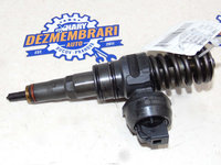 Injector avand codul 038130073BN pentru VW Caddy