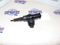 Injector avand codul 038130073BN pentru VW Golf 5