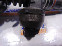 Injector avand codul original - 038130073AL / 0414720039 - pentru VW Golf 4 din 2004