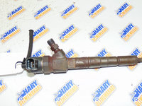 Injector avand codul original -0445110327- pentru Opel Astra J 2013.