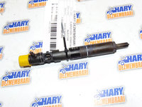 Injector avand codul original -8200815416- pentru Dacia Sandero 2009.