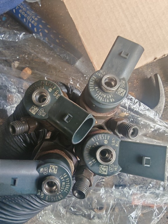Retur injectoare pentru mazda 6 2.0 diesel RF7J sh de vanzare cu