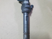 Injector BMW 2.0 d N47D20A cod 7 798 446-03