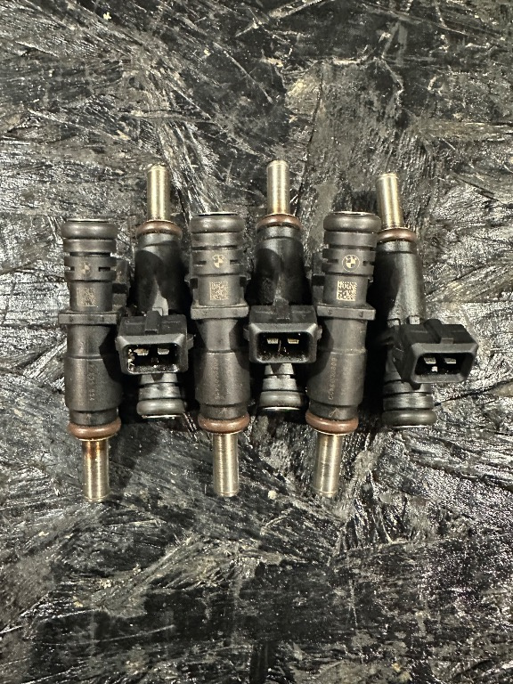 Injector BMW N52 125i 325i 525i 625i 730i - Cod 13 53 7 528 599 (Bosch) - imagine 1