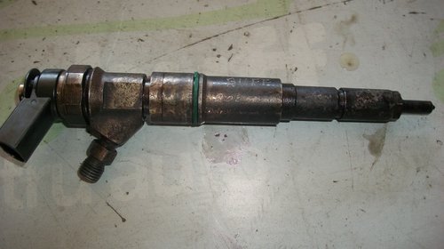 Injector BMW Seria 3 E46 2.0 d