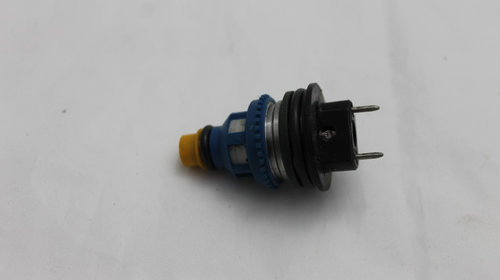 Injector Bosch pentru Dacia 1310 injectie