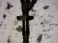 Injector Bosch pentru Renault Espace 3 motor 2,2 dci cu codul 8200013074 0445110038