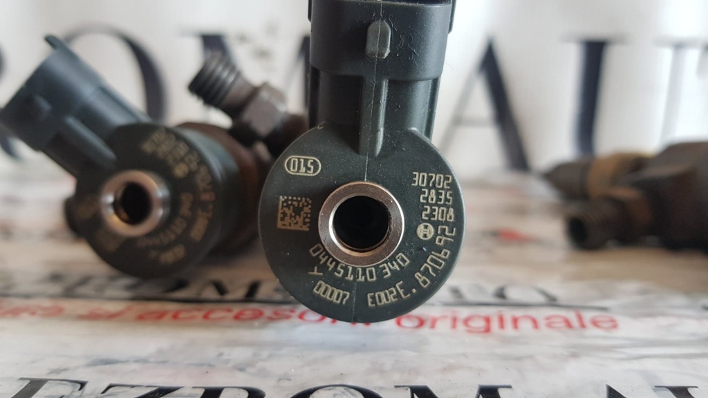 Injector Citroen DS3 1.6HDi 92cp cod pie