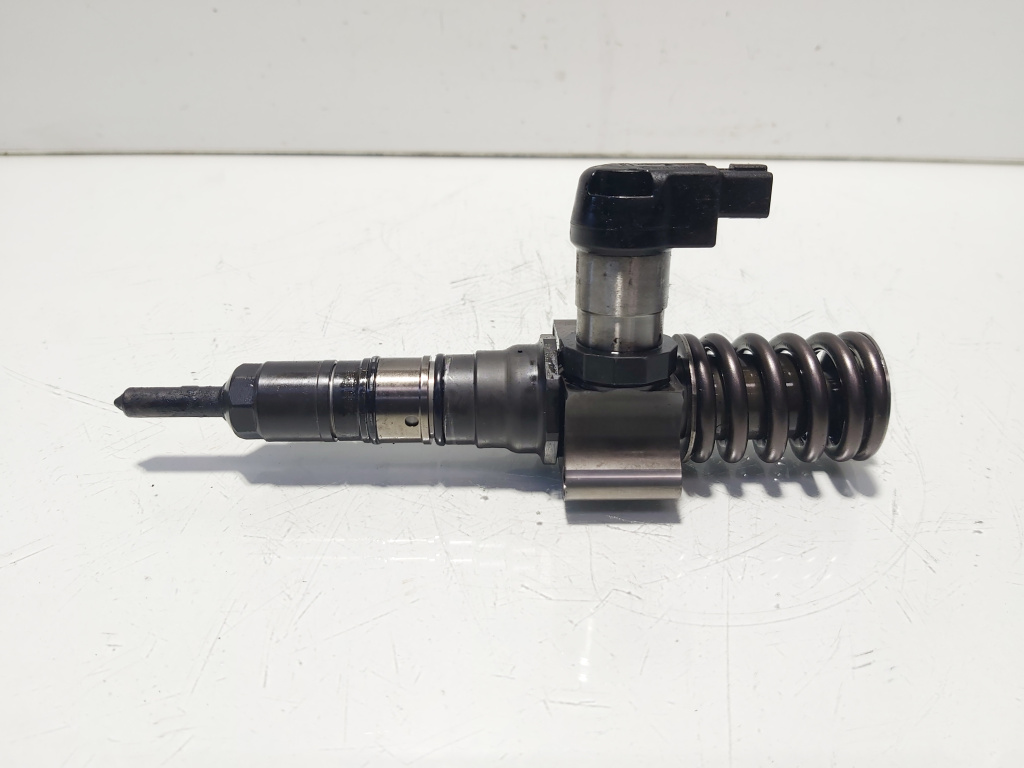 Injector, cod 03G130073S, VW Passat (362), 2.0 TDI, BKP (id:636970)