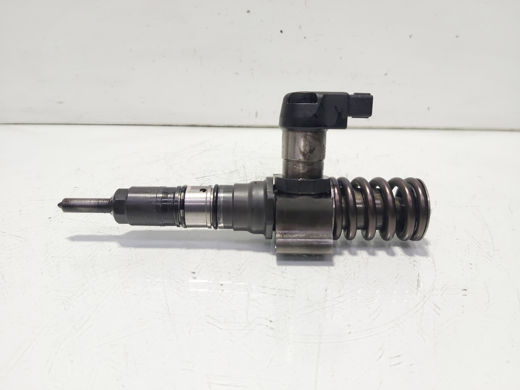 Injector, cod 03G130073S, VW Passat Variant (3C5), 2.0 TDI, BKP (idi:640939)