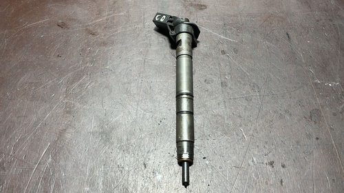 Injector cod 059130277CD Volkswagen Audi Pors