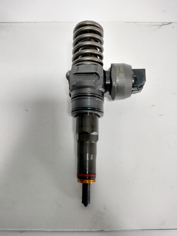 Injectoare noi vw golf 5 noi si sh de vanzare - TU alegi prețul!