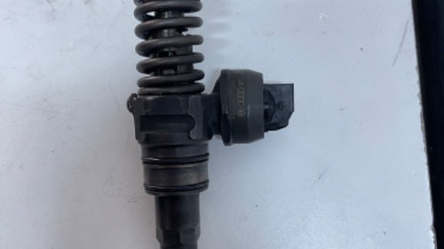 Injector CS 0414720313 1.9 BKC BLS 2.0 BKD BK