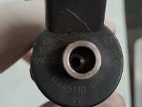 Injector cu codul 0445110068 pentru Fiat 1.9JTD