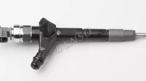 Injector DCRI105130 DENSO pentru Nissan X-tra