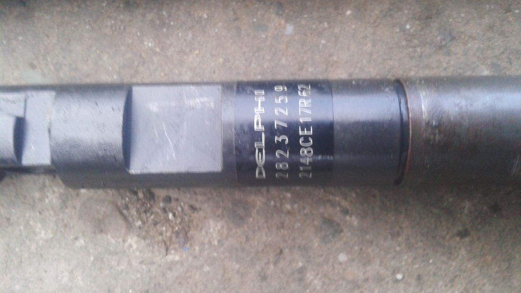 Injector Delphi Renault Clio 3 / FLUENCE ,MEGANE 3 ,DUSTER, CAPTUR 1.5 dci , 66 kw EURO 5 /2011-2014