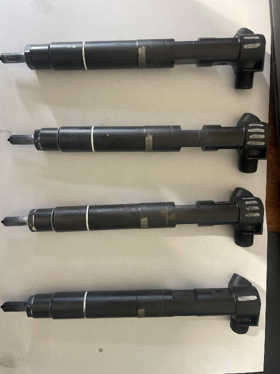 Injector E-Class W212 2.2 CDI ,cod A6510702887.