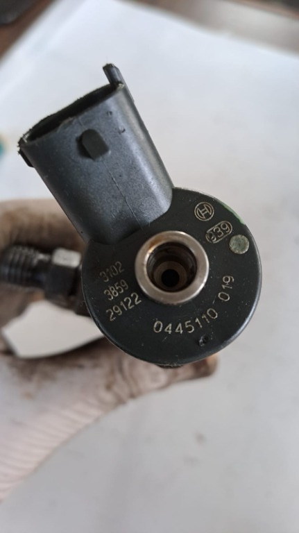 Injector Fiat 1.9 JTD 80 și 86 CP, 2001-2010, 0445110019 / 46547897