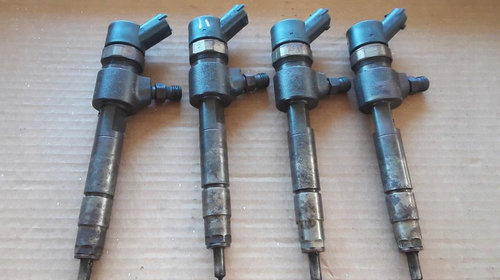 Injector Fiat Bravo 1.9 JTD 0445110276