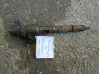 Injector fiat punto grande 1.3cdti cod 0445110183