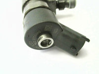 Injector Fiat Sedici 2006/06-2011/10 1.9 D 4x4 88KW 120CP Cod 0445110276