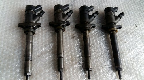 Injector ford c-max focus 2 fusion ju 1.6 tdci 0445110188