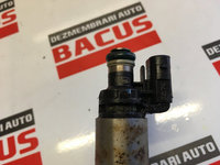 Injector Ford Focus cod: dm5g 9f593 aa