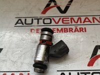 Injector golf 4 din 2002, 1.4 AXP, COD 036031C