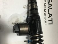 Injector Injectoare Audi A3 8P 2.0TDI BKD / AZV COD : 03G 130 073 B / 03G130073B