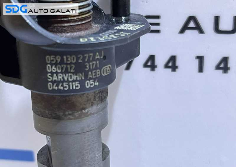 Injector Injectoare Audi A4 B7 2.7 TDI V