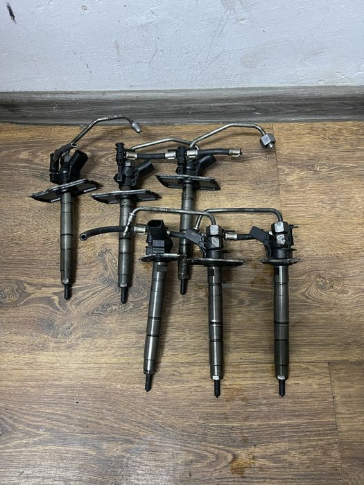 Injector injectoare Audi A5 A4 B8 3.0 CA