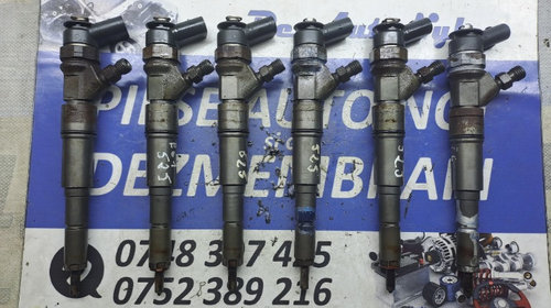 Injector Injectoare BMW Seria 5 E60 E61 525 2