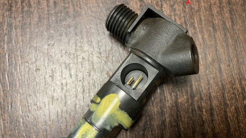 Injector injectoare mercedes e c class vito sprinter jeep compass 2.2 Om651 cod a6510704987 887